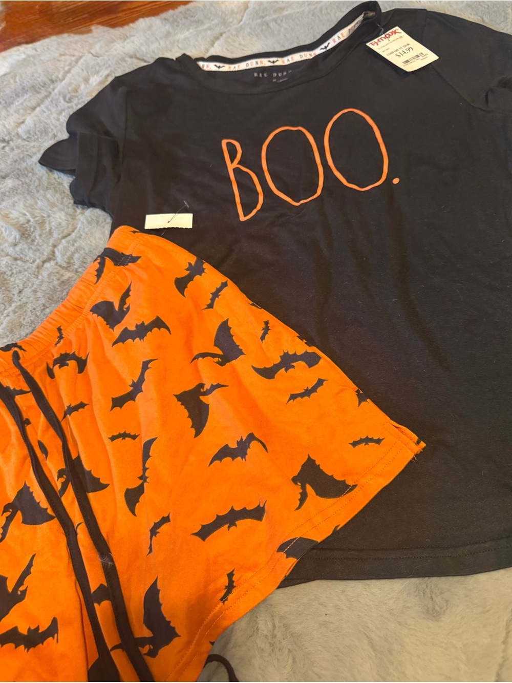 NWT Rae Dunn Medium Women’s Halloween Pajamas - Picture 3 of 4